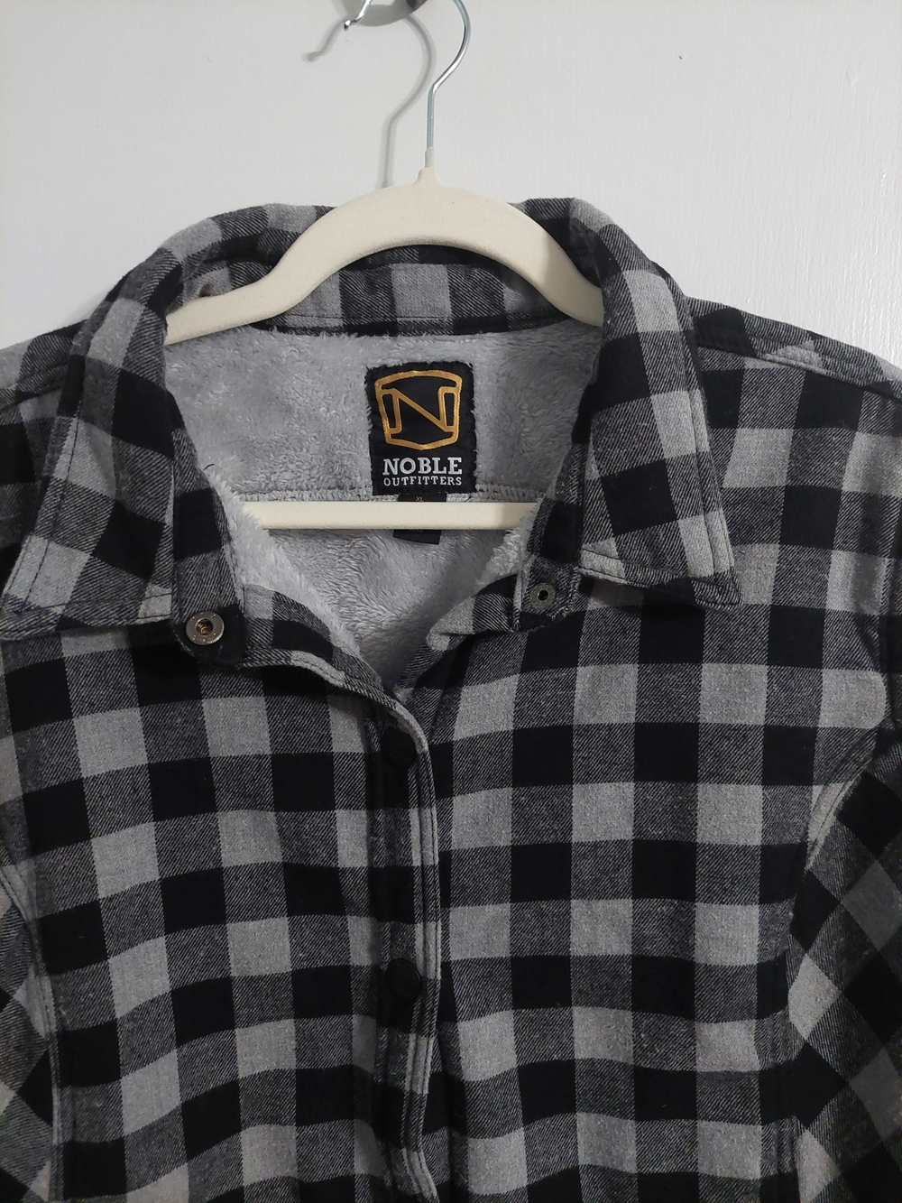 Men’s Black & Gray Plaid Lightweight Shirt Jacket